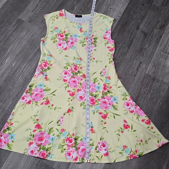 Violet B Yellow Floral Print Sleeveless Fit & Flare Dress - Picture 5 of 6